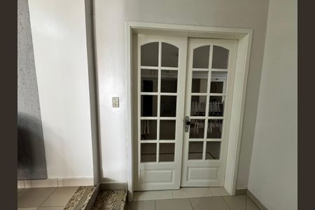 Apartamento à venda com 80m², 2 quartos e sem vagaÁrea comum