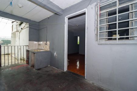 Casa para alugar com 40m², 1 quarto e sem vagaÁrea de Serviço
