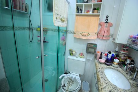 Apartamento à venda com 78m², 3 quartos e 1 vaga Apartamento à venda com 78m², 3 quartos e 1 vagaBanheiro