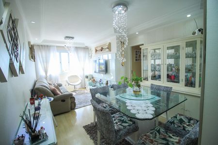 Apartamento à venda com 78m², 3 quartos e 1 vaga Apartamento à venda com 78m², 3 quartos e 1 vagaSala