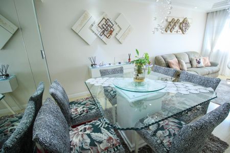 Apartamento à venda com 78m², 3 quartos e 1 vaga Apartamento à venda com 78m², 3 quartos e 1 vagaSala de Jantar