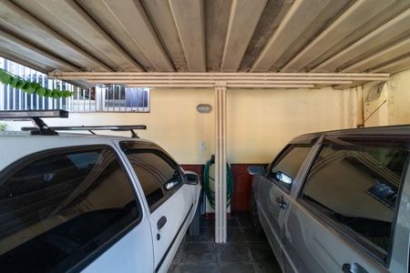 Casa à venda com 197m², 4 quartos e 2 vagasGaragem