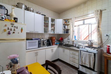 Casa à venda com 197m², 4 quartos e 2 vagasCozinha