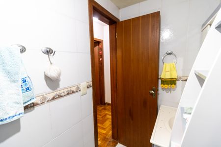 Apartamento à venda com 65m², 2 quartos e 1 vaga Apartamento à venda com 65m², 2 quartos e 1 vagaBanheiro