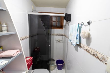Apartamento à venda com 65m², 2 quartos e 1 vaga Apartamento à venda com 65m², 2 quartos e 1 vagaBanheiro