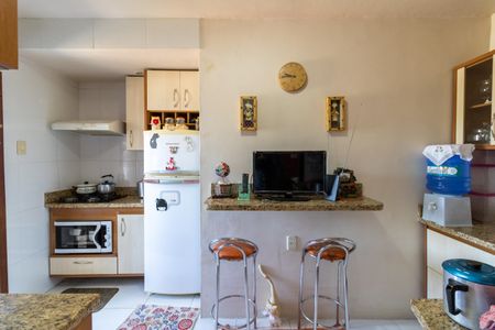 Apartamento à venda com 65m², 2 quartos e 1 vaga Apartamento à venda com 65m², 2 quartos e 1 vagaCozinha e Área de Serviço