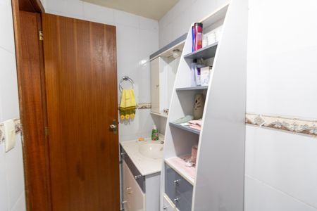 Apartamento à venda com 65m², 2 quartos e 1 vaga Apartamento à venda com 65m², 2 quartos e 1 vagaBanheiro