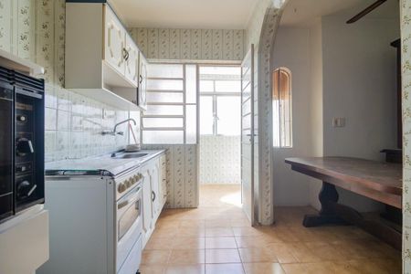 Apartamento à venda com 70m², 2 quartos e 1 vagaCozinha