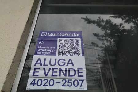 Casa à venda com 523m², 4 quartos e 2 vagasQR code OXCW-90