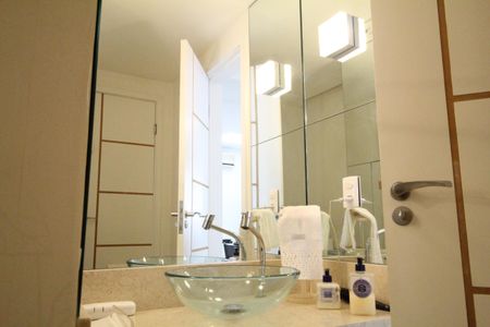 Casa à venda com 523m², 4 quartos e 2 vagasBanheiro 2