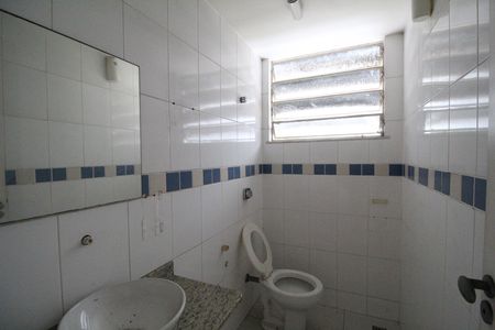 Casa à venda com 523m², 4 quartos e 2 vagasBanheiro 6