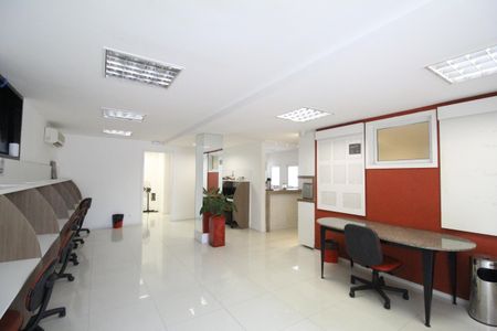 Casa à venda com 523m², 4 quartos e 2 vagasSala 5