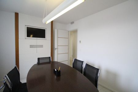 Casa à venda com 523m², 4 quartos e 2 vagasSala 3