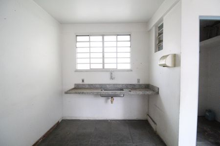 Casa à venda com 523m², 4 quartos e 2 vagasCozinha 2