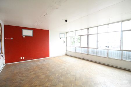 Casa à venda com 523m², 4 quartos e 2 vagasSala 9