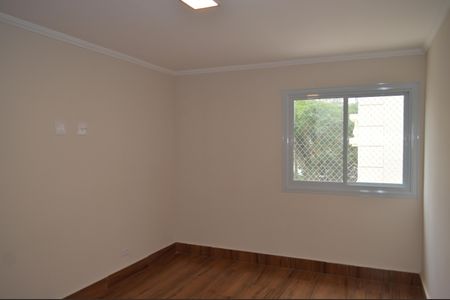 Apartamento à venda com 83m², 3 quartos e 1 vagaQuarto 2