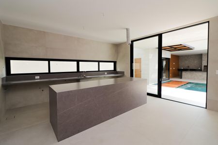 Casa de condomínio à venda com 600m², 5 quartos e 2 vagasCozinha