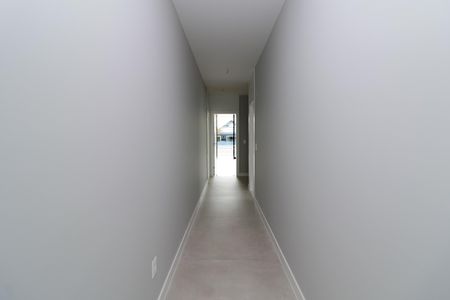 Casa de condomínio à venda com 600m², 5 quartos e 2 vagasCorredor