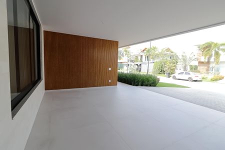 Casa de condomínio à venda com 600m², 5 quartos e 2 vagasGaragem