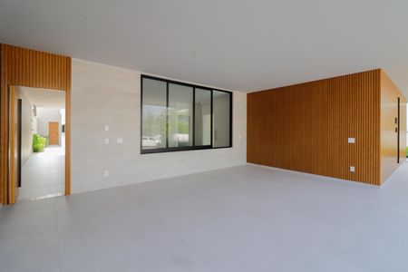 Casa de condomínio à venda com 600m², 5 quartos e 2 vagasGaragem