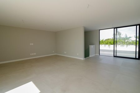 Casa de condomínio à venda com 600m², 5 quartos e 2 vagasQuarto 5