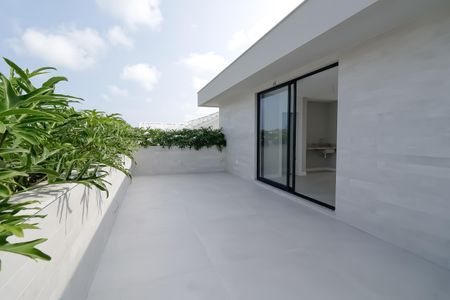 Casa de condomínio à venda com 600m², 5 quartos e 2 vagasVaranda do Quarto 5