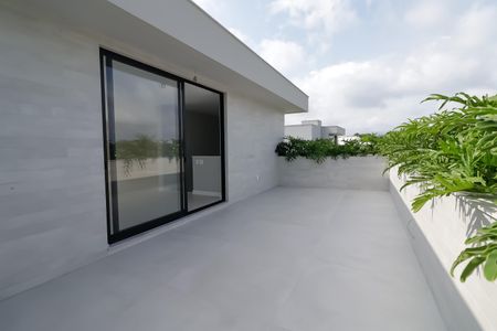 Casa de condomínio à venda com 600m², 5 quartos e 2 vagasVaranda do Quarto 5