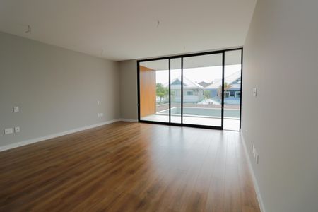 Casa de condomínio à venda com 600m², 5 quartos e 2 vagasQuarto 1