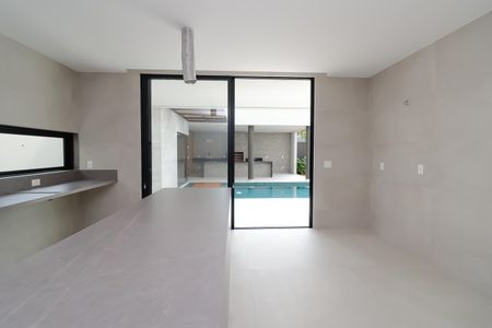 Casa de condomínio à venda com 600m², 5 quartos e 2 vagasCozinha