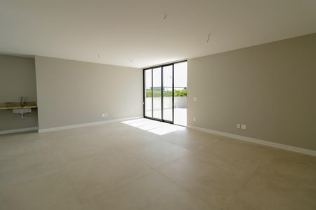 Casa de condomínio à venda com 600m², 5 quartos e 2 vagasQuarto 5