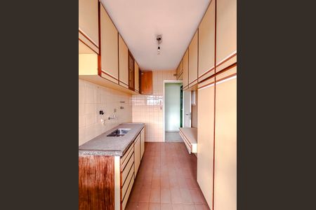 Apartamento à venda com 120m², 2 quartos e 2 vagasCozinha