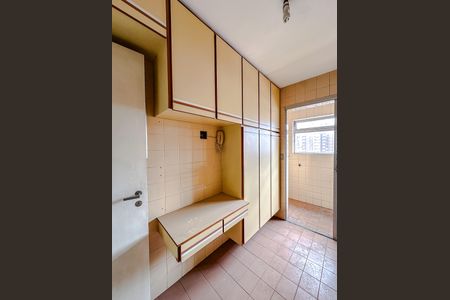 Apartamento à venda com 120m², 2 quartos e 2 vagasCozinha