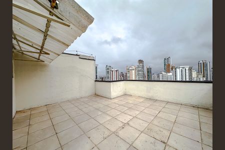 Apartamento à venda com 120m², 2 quartos e 2 vagasVaranda