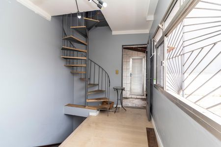Casa para alugar com 390m², 3 quartos e 4 vagas Casa para alugar com 390m², 3 quartos e 4 vagasAcesso da Área Gourmet