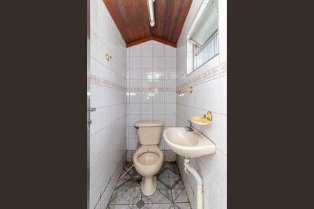 Casa para alugar com 390m², 3 quartos e 4 vagas Casa para alugar com 390m², 3 quartos e 4 vagasBanheiro do Espaço Gourmet