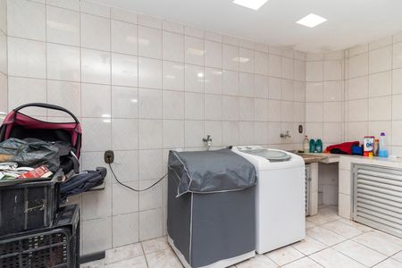 Casa para alugar com 390m², 3 quartos e 4 vagas Casa para alugar com 390m², 3 quartos e 4 vagasÁrea de Serviço