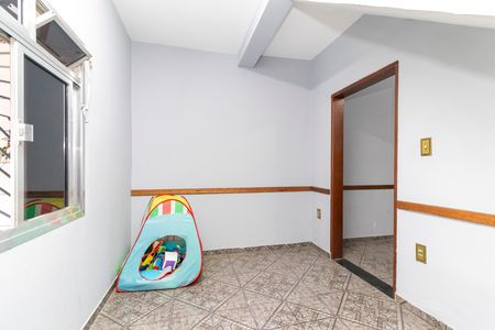 Casa para alugar com 390m², 3 quartos e 4 vagas Casa para alugar com 390m², 3 quartos e 4 vagasSala