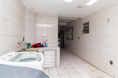 Casa para alugar com 390m², 3 quartos e 4 vagas Casa para alugar com 390m², 3 quartos e 4 vagasÁrea de Serviço