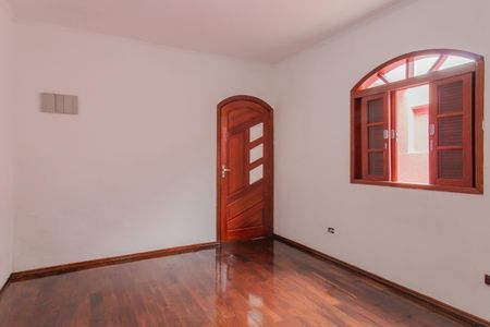 Casa para alugar com 210m², 3 quartos e 2 vagas Casa para alugar com 210m², 3 quartos e 2 vagasQuarto 2