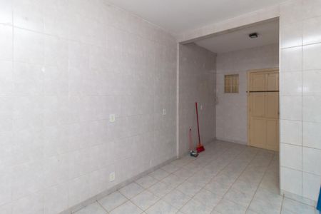 Casa à venda com 200m², 3 quartos e 1 vaga Casa à venda com 200m², 3 quartos e 1 vagaCozinha