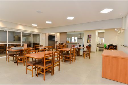 Apartamento à venda com 44m², 2 quartos e sem vagaÁrea comum - Salão de festas
