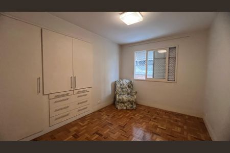 Apartamento à venda com 121m², 4 quartos e 1 vagaQuarto 1