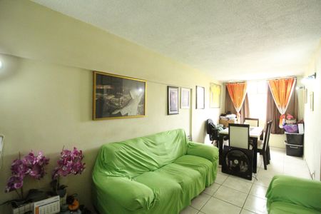 Apartamento à venda com 56m², 2 quartos e 1 vagaSala