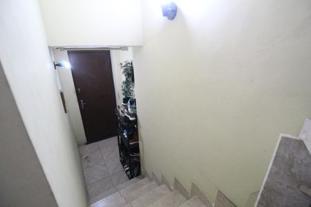 Apartamento à venda com 56m², 2 quartos e 1 vagaSala - Escada