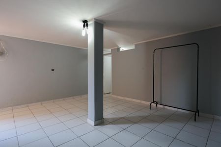 Casa à venda com 470m², 6 quartos e 8 vagasSuíte 3