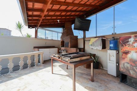 Casa à venda com 470m², 6 quartos e 8 vagasChurrasqueira