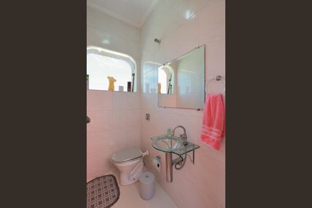 Casa à venda com 470m², 6 quartos e 8 vagasLavabo