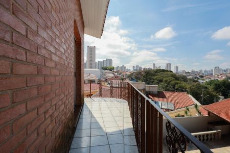 Casa à venda com 470m², 6 quartos e 8 vagasVaranda