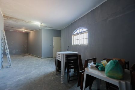 Casa à venda com 470m², 6 quartos e 8 vagasQuarto 3