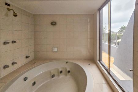 Apartamento para alugar com 500m², 4 quartos e 4 vagasBanheiro 3